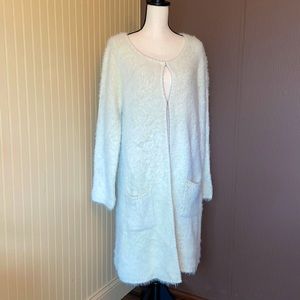 Sanctuary cream long coat size large furry material front pockets on cardigan